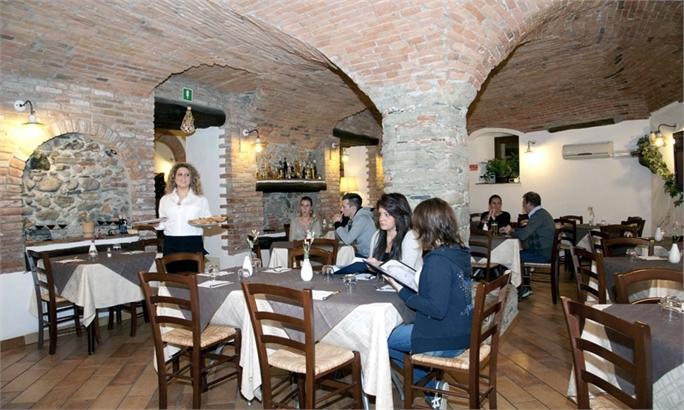 Il Portico Hotel Carrosio Luaran gambar