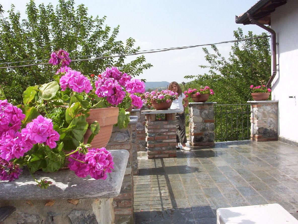 Il Portico Hotel Carrosio Luaran gambar