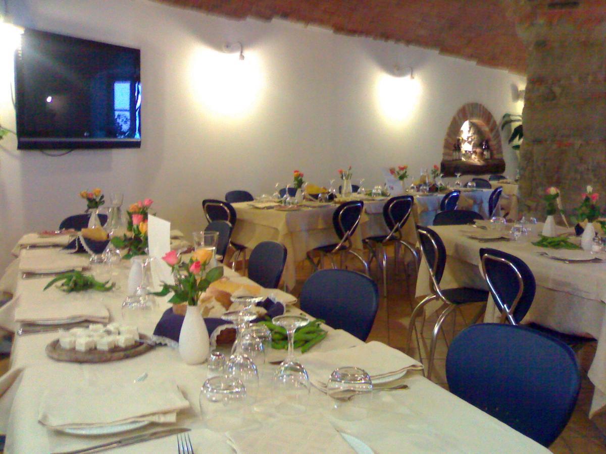 Il Portico Hotel Carrosio Luaran gambar