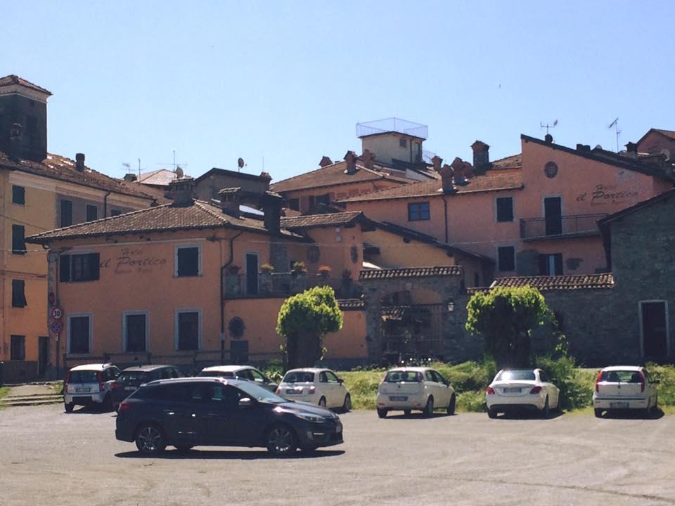 Il Portico Hotel Carrosio Luaran gambar