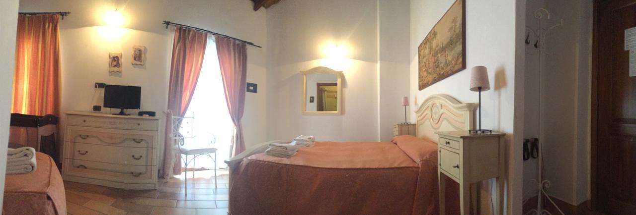 Il Portico Hotel Carrosio Luaran gambar